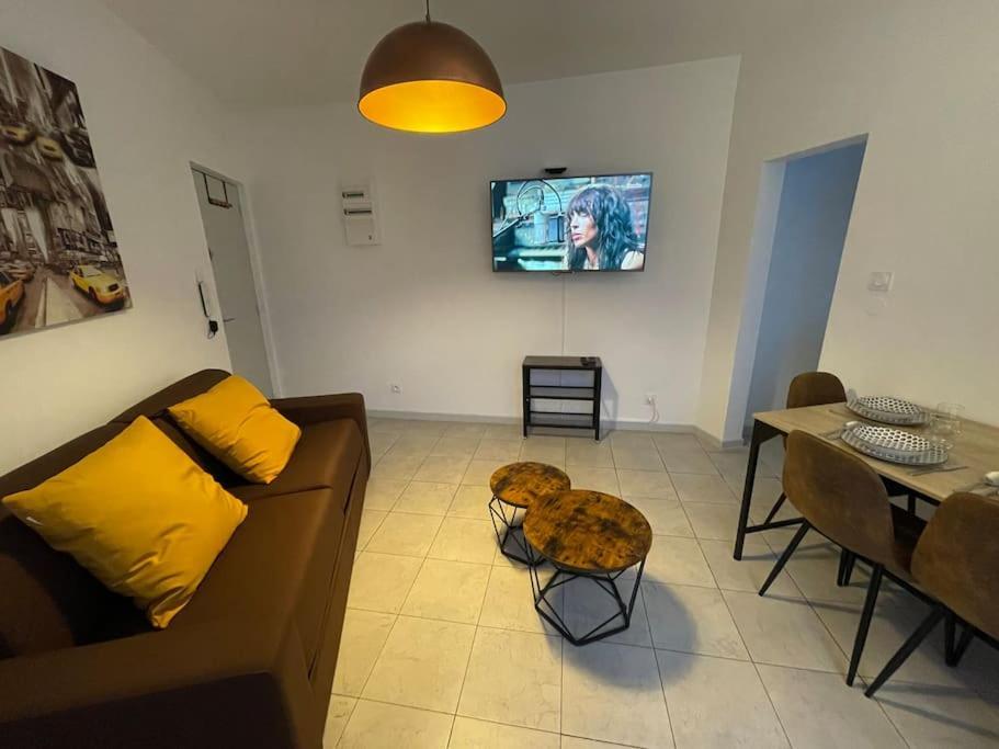 Bel Appartement Beziers - Clim - 1 Chambre - Gare - Centre Екстериор снимка